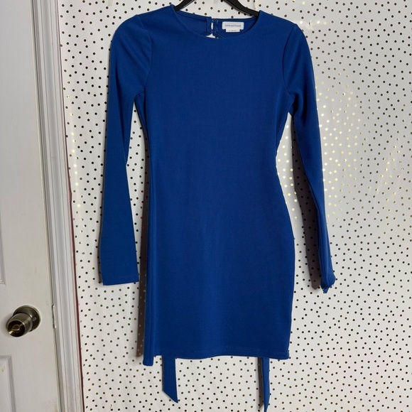 Lovers + Friends Blue Long Sleeve Dress - Picture 1 of 8